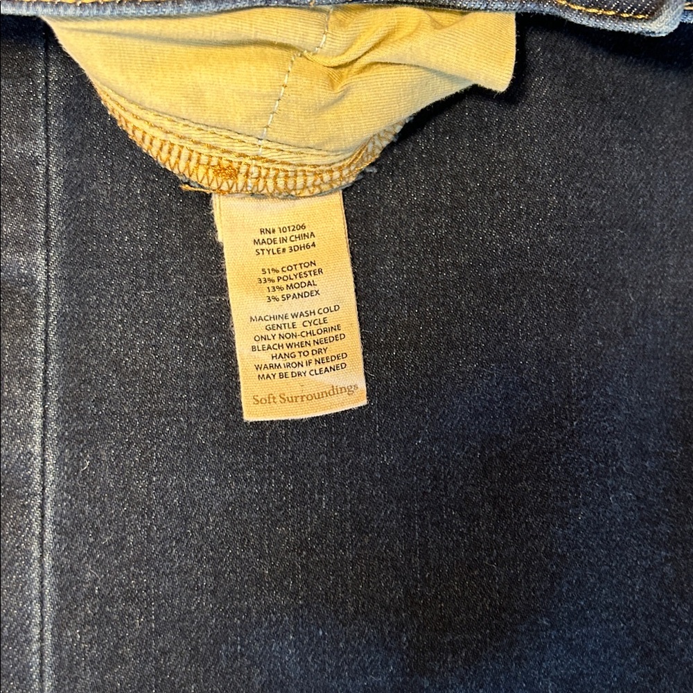 Soft Surroundings women’s straight leg stretch, dark soft denim jeans Size SP. - Picture 6 of 13